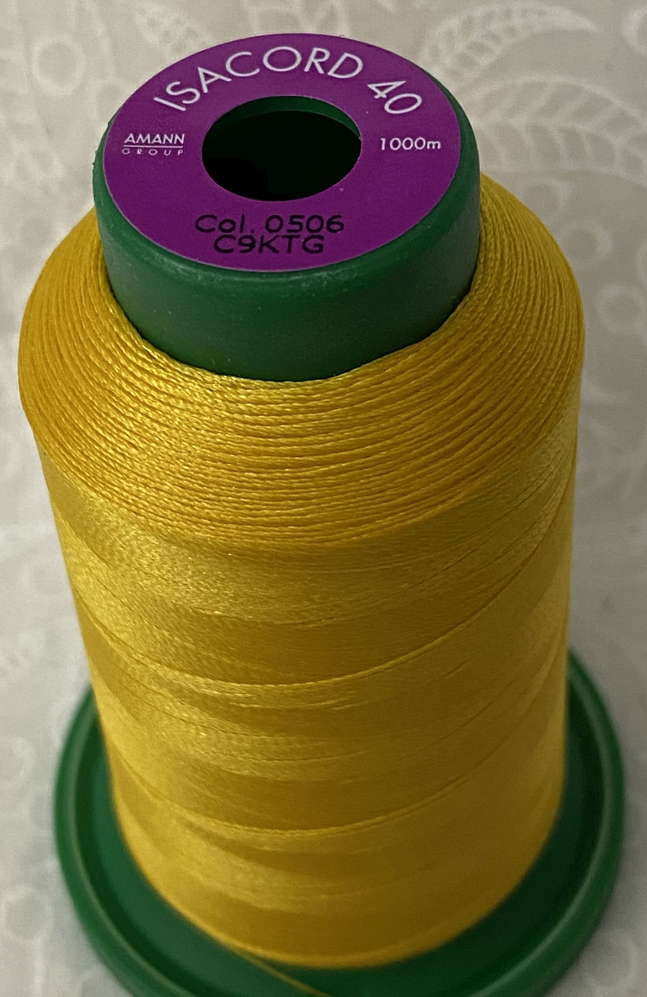 0506 Yellow Bird - Isacord Embroidery Thread - 1000m - 762303551114