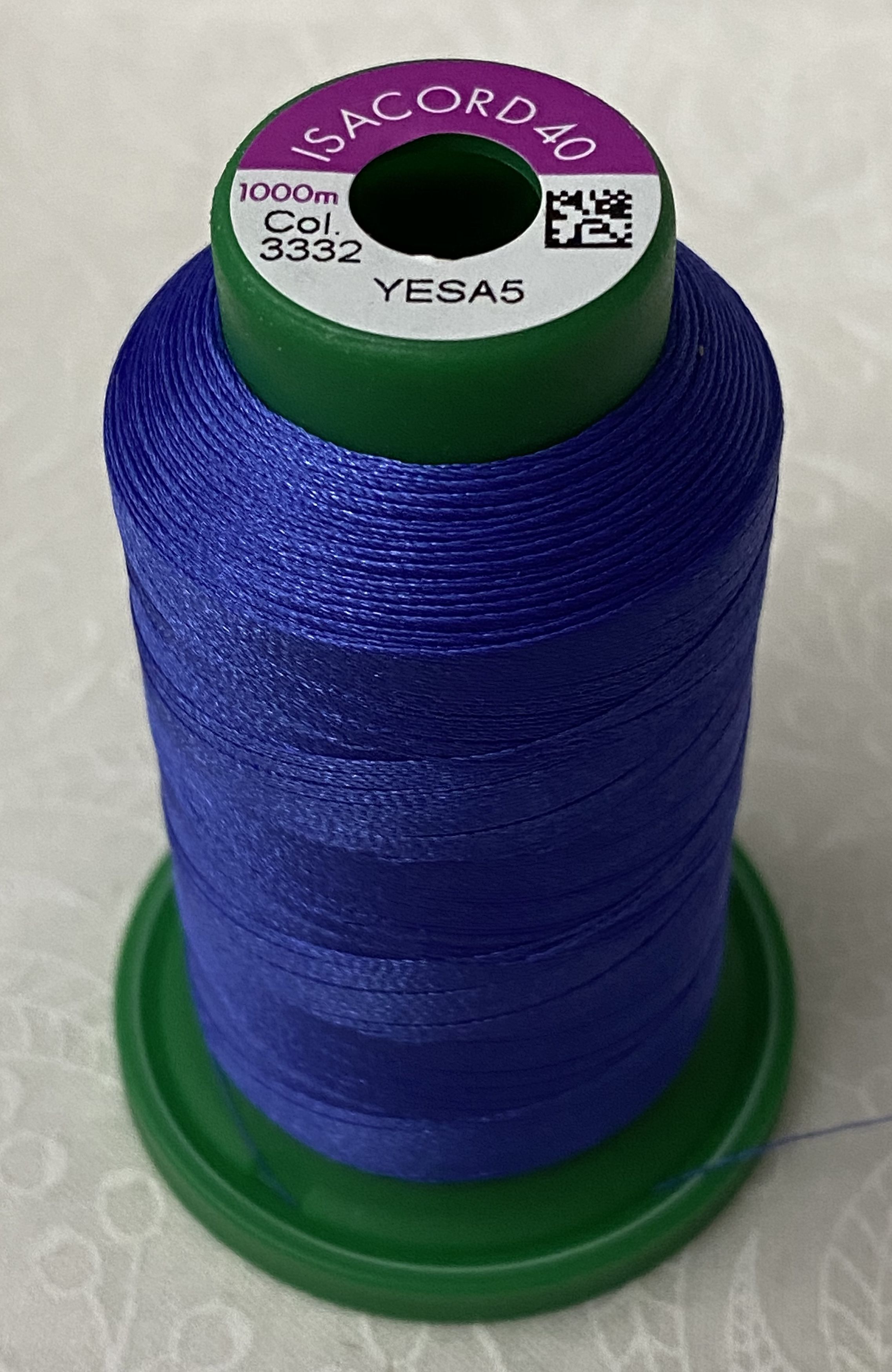 Isacord 0702 Papaya Embroidery Thread