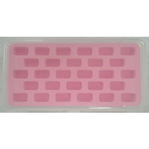 Hemline Bobbin Box, Holds 28 Machine Bobbins Securely