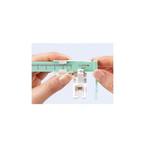 Clover Sliding Stitch Guide Foot 7709
