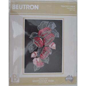 Mottlecah Gum Traced Linen Embroidery Kit 15 x 25cm, 587103
