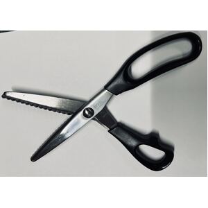 Klasse Pinking Shears, Scissors, 235mm 9 1/4", Pinking Edge - Loose Packed