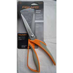 Fiskars Easy Action, Spring-Action Pinking Shears, Pinking Scissors