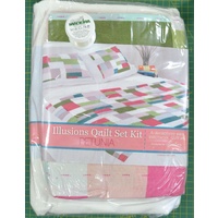 Sew Easy Illusions Quilt Set Kit, Queen Size Quilt, 2 Pillow Cases, Batting,PETUNIA Design