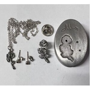 Diamond Cut Jewelry Gift 4 in 1, MUM Earrings, Necklace, Pin & Box