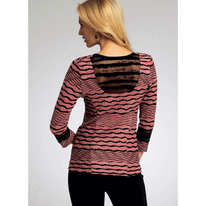 Vogue Sewing Pattern - Misses' Top 8817B5