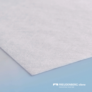 70cm REMNANT Freudenberg Heavy Fusible Interfacing 1050HF Iron On 100cm Wide