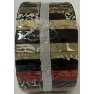 Batik Australia BUSH TUCKER Colour Wheel Roll, 40 x 2 1/2" Strips
