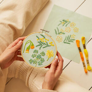 The Quiet Garden Embroidery Duo Kit, DMC Mindful Making TB169