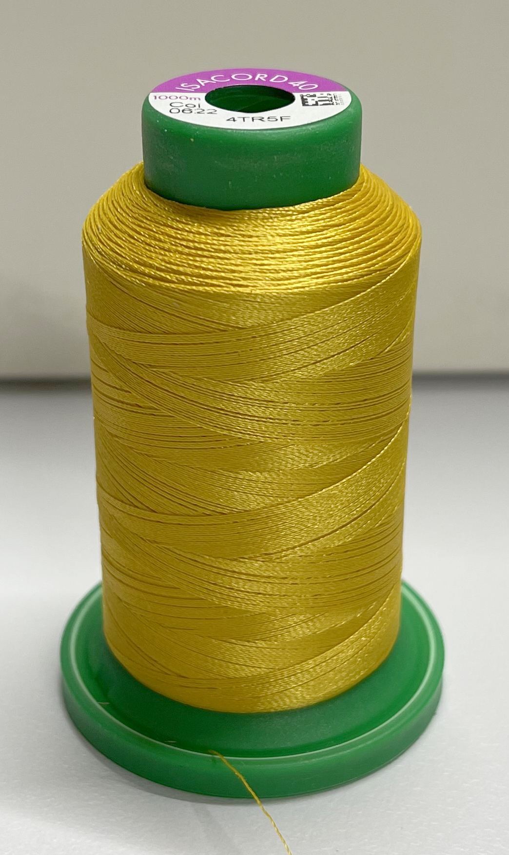 Isacord 0702 Papaya Embroidery Thread