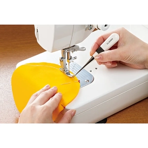 Clover Curved Tailor’s Awl 4880/W, With Safety Cover