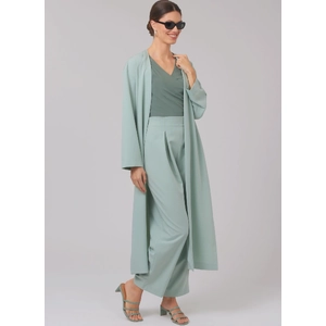 Misses' Coat, Tops and Pants New Look Sewing Pattern N6796