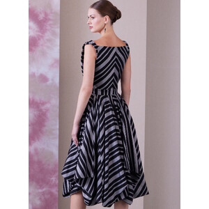Vogue Sewing Pattern 1935B5 Misses' Dress by Julio Cesar (Sizes 8-16)