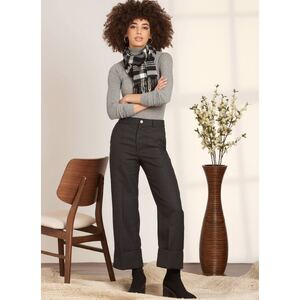 Simplicity Sewing Pattern S9647 Misses' Trousers and Shorts R5 Sizes 14 to 22