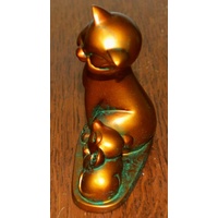 New Cat And Mouse Statue, Representing Peace, Harmony Between Opposites