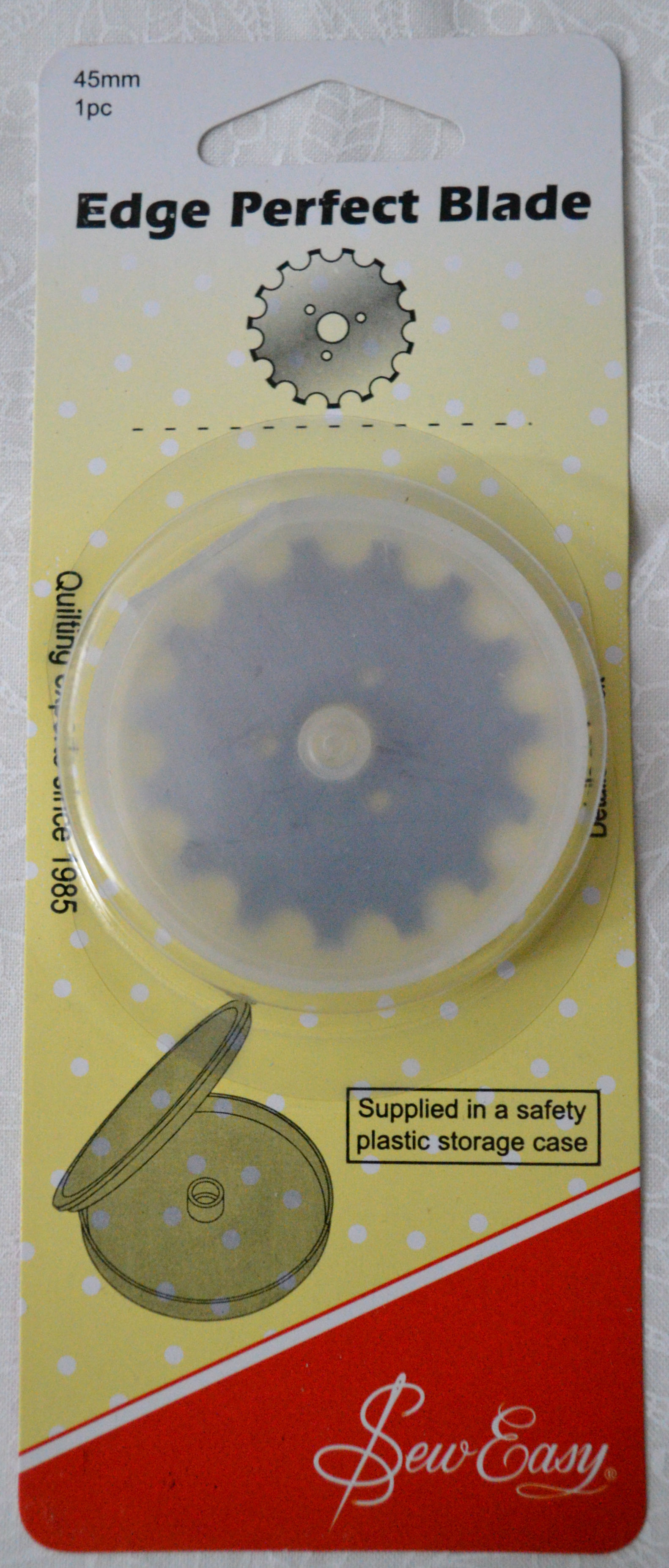 Crochet Edge Skip Blades, Rotary Cutter Blades, Sewing Supplies