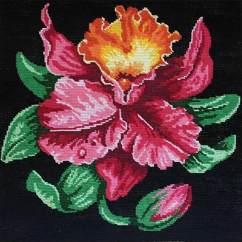 FLOWER Tapestry Design Printed On 10 Count Canvas