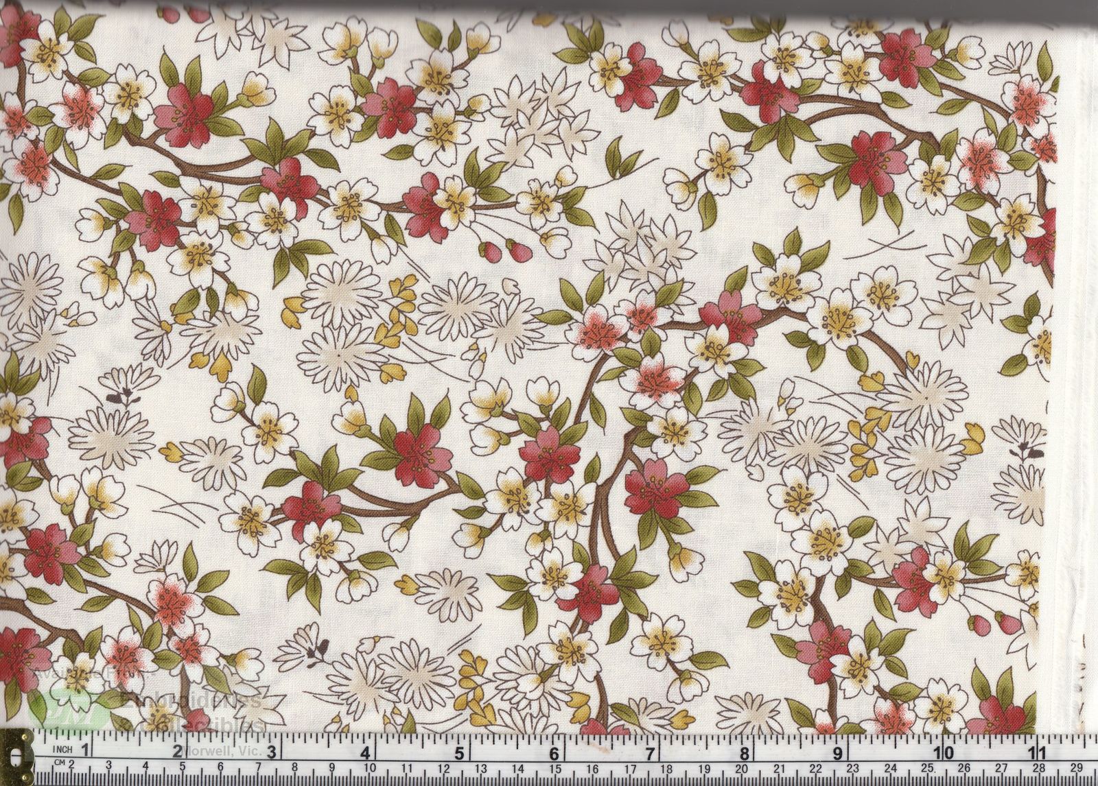 Unotrim 4/" Ivory and White Floral Venice Vintage Guipure Lace Trim By Yardage