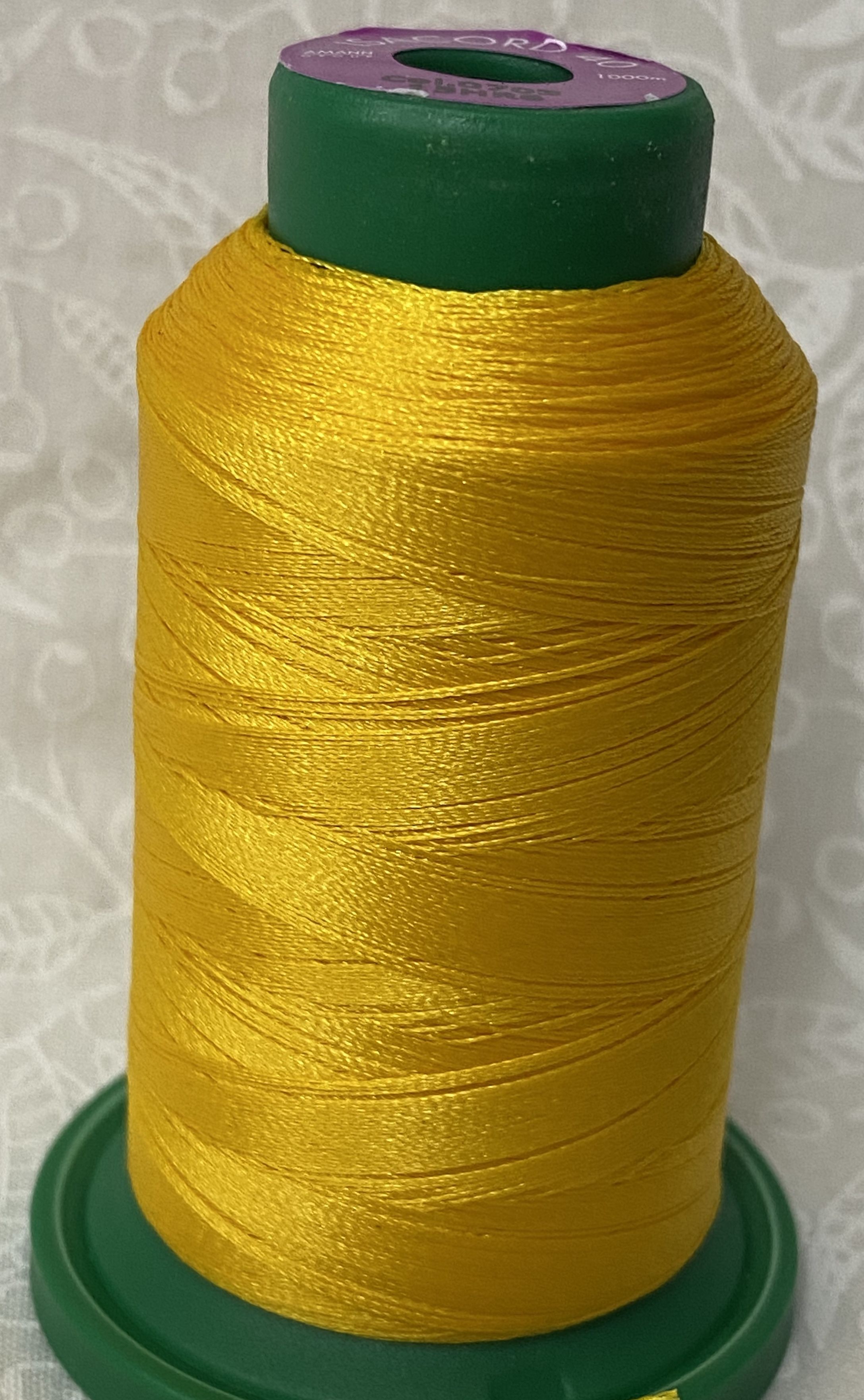 Isacord Polyester Thread, Buttercream 1000M