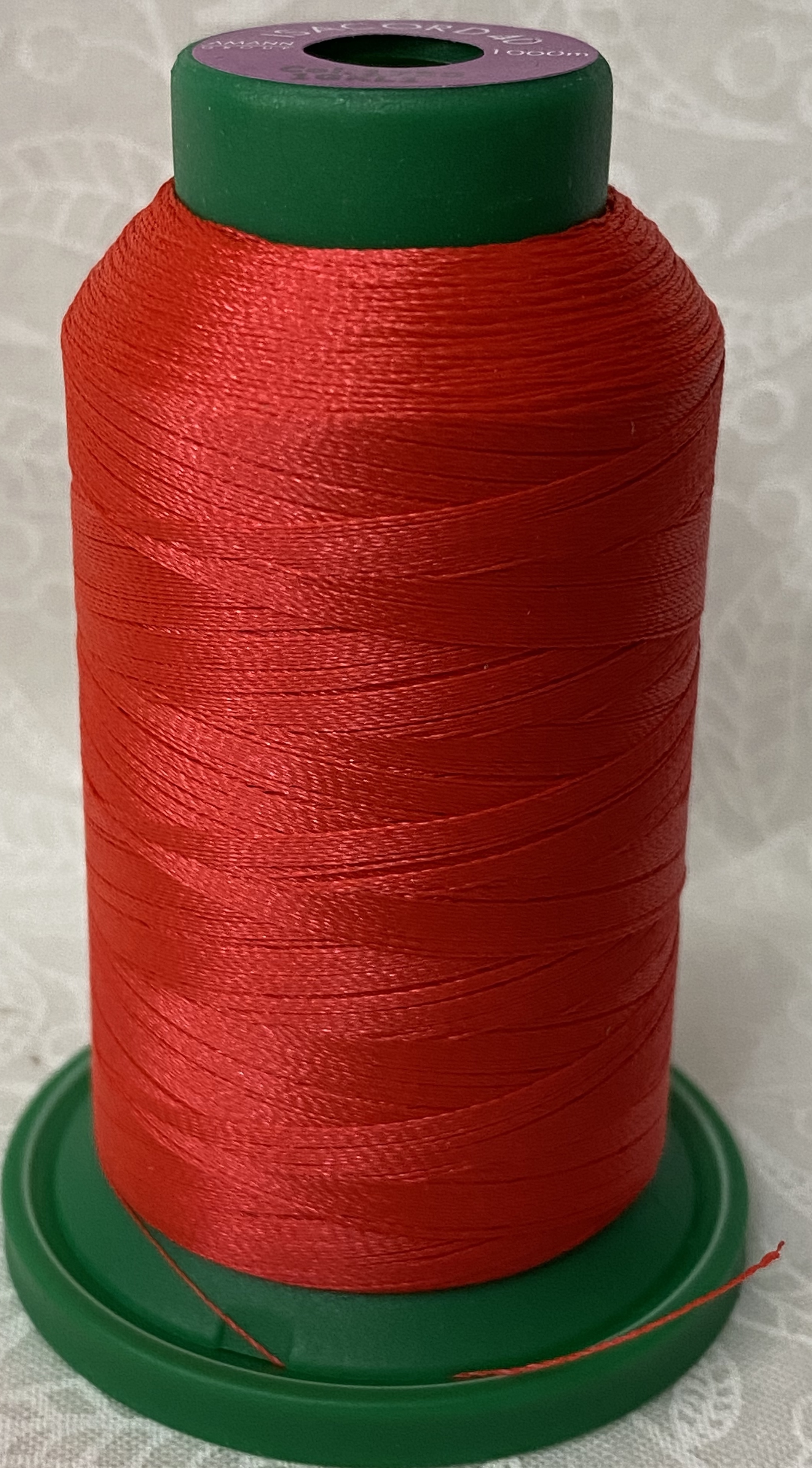 ISACORD 40 WT 2113 Cranberry 