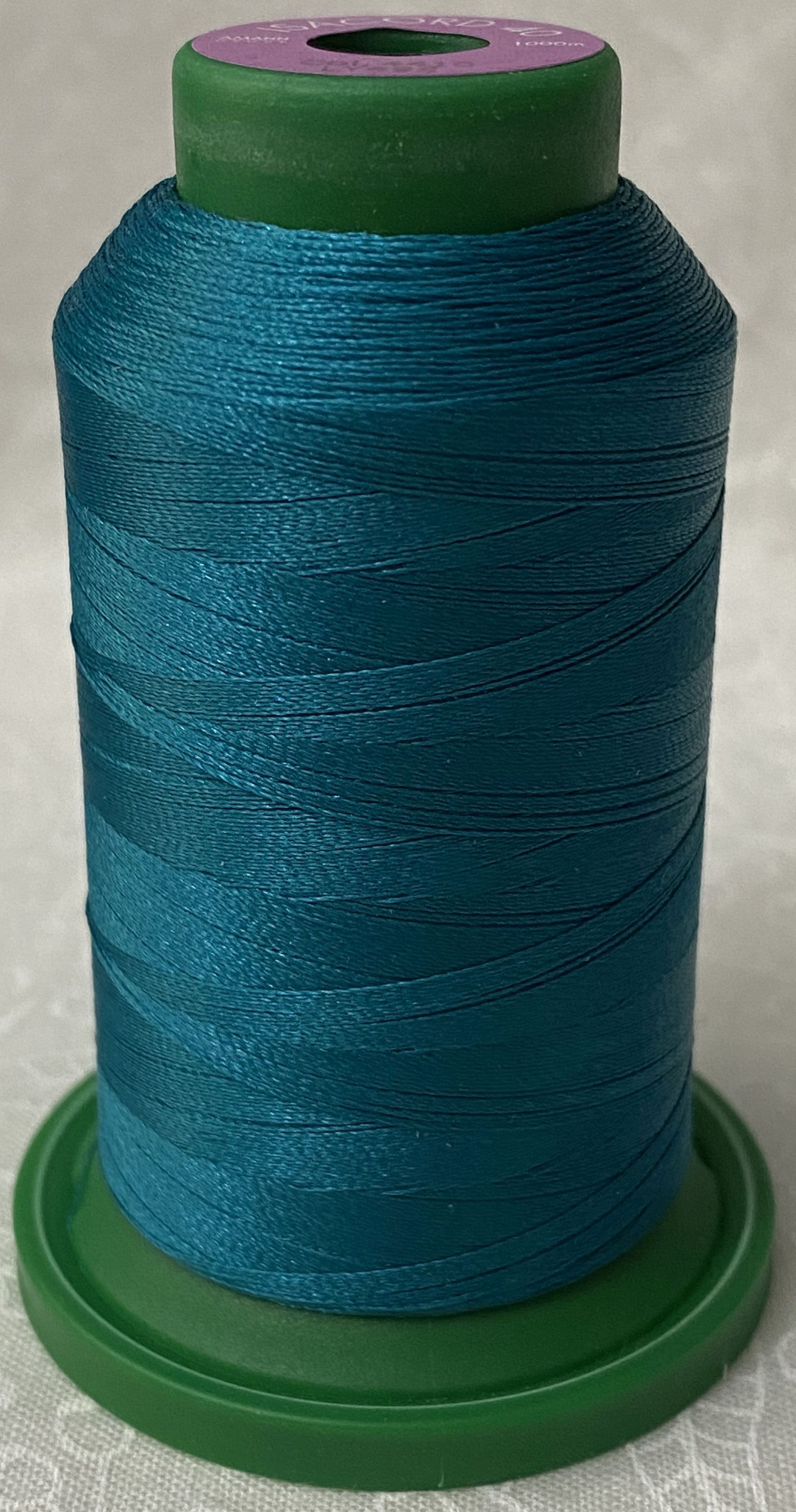 Isacord Polyester Thread, Champagne 1000M