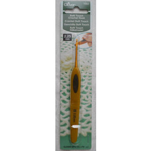 Clover Soft Touch Crochet Hook, Ideal Shape Handle, 2.25mm #1002