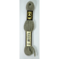 DMC Tapestry Wool #7039 DARK BEAVER GREY Laine Colbert wool 8m Skein