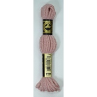 DMC Tapestry Wool #7221 VERY LIGHT SHELL PINK Laine Colbert wool 8m Skein