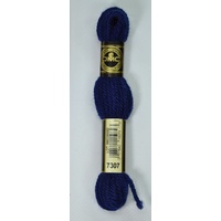 DMC Tapestry Wool #7307 NAVY BLUE Laine Colbert wool 8m Skein