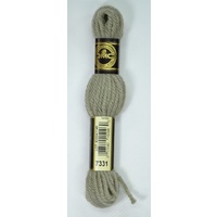 DMC Tapestry Wool #7331 VERY LIGHT BEAVER GREY Laine Colbert wool 8m Skein