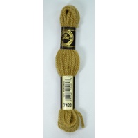 DMC Tapestry Wool #7423 HAZELNUT BROWN Laine Colbert wool 8m Skein