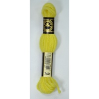 DMC Tapestry Wool #7431 VERY LIGHT TOPAZ Laine Colbert wool 8m Skein