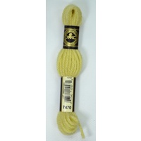 DMC Tapestry Wool #7470 VERY LIGHT GOLDEN YELLOW Laine Colbert wool 8m Skein