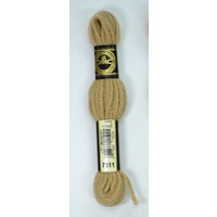 DMC Tapestry Wool #7511 VERY LIGHT TAN Laine Colbert wool 8m Skein