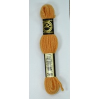 DMC Tapestry Wool #7918 VERY LIGHT MAHOGANY Laine Colbert wool 8m Skein