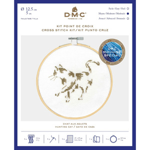 DMC HUNTING CAT Counted Cross Stitch Kit 12.5cm, 16ct Aida, BK1882