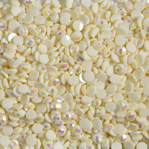 Diamond Dotz Freestyle Dots 12G #5007 Cream Ab