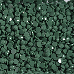Diamond Dotz Freestyle Dots 12G #8206 Wattle Green