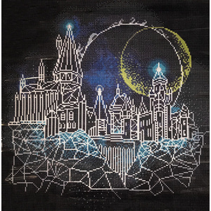 Harry Potter MOON OVER HOGWARTS, 5D Multi Faceted Diamond Painting Art Kit