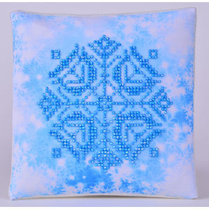 Diamond Dotz 5D Embroidery Facet Art Kit, Snowflake Mini Pillow