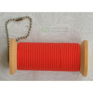 2GB USB Flash Drive, Thread Spool Shaped, Sewing Machines, Computers etc.