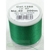 Madeira Rayon 40 #1250 EMERALD GREEN 200m Machine Embroidery Thread