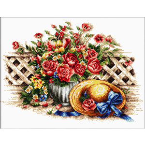 No Count Cross Stitch Kit ROSES &amp; SUNHAT, 46 x 32cm