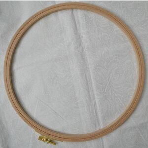 Nurge Embroidery Hoop, Wooden Screwed 8mm, Beechwood, No. 6, 10" / 250mm Diameter