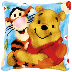 Vervaco Disney WINNIE &amp; TIGGER Latch Hook Cushion Front Kit PN-0014595