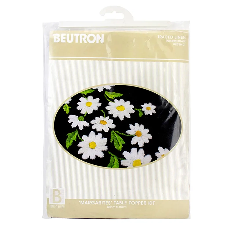 MARGUERITES Table Topper Traced Linen Cross Stitch Kit 80 x 80cm, 07036.01