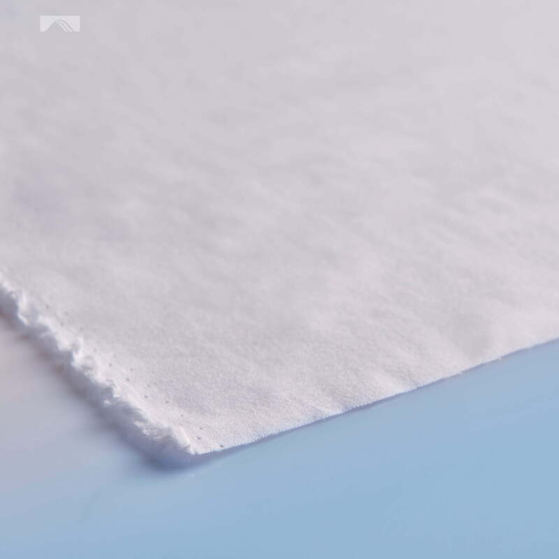 3223H WHITE 110cm Wide Heavy Weight Cotton Fusible Interlining Per Metre