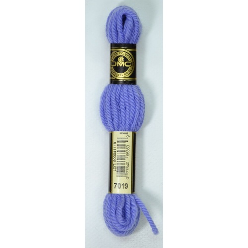 DMC Tapestry Wool #7019 LIGHT BLUE VIOLET Laine Colbert wool 8m Skein