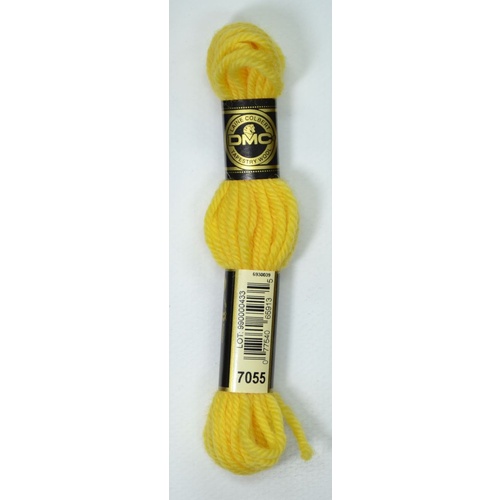 DMC Tapestry Wool #7055 PALE YELLOW Laine Colbert wool 8m Skein