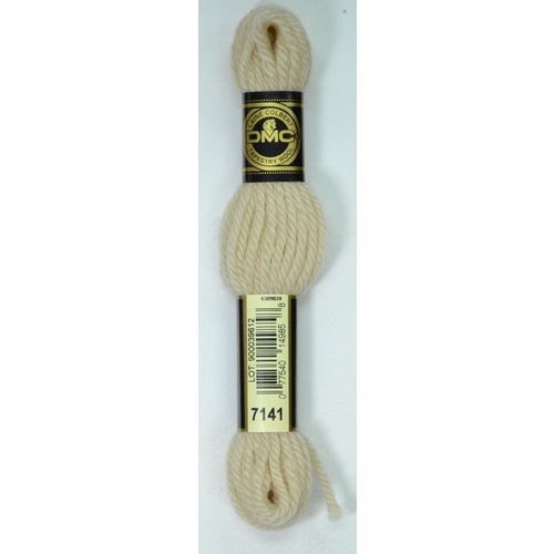 DMC Tapestry Wool #7141 LIGHT CREAM Laine Colbert wool 8m Skein